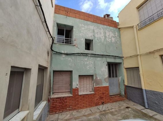Foto 1 de Casa en venda a Montealegre del Castillo de 6 habitacions i 163 m²