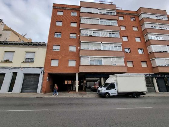 Foto 2 de Venta de piso en Eixample - Sant Oleguer de 3 habitaciones con garaje y calefacción