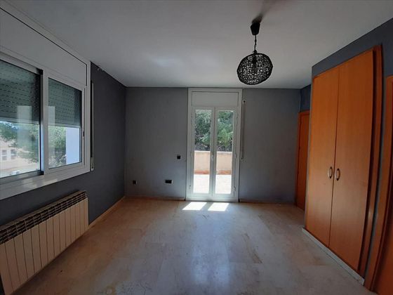 Foto 2 de Casa en venda a Segur de Calafell de 5 habitacions amb terrassa i garatge