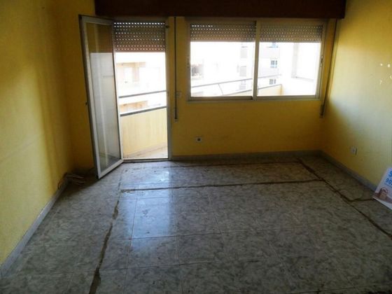 Foto 2 de Pis en venda a Roquetas Centro de 3 habitacions amb terrassa i ascensor
