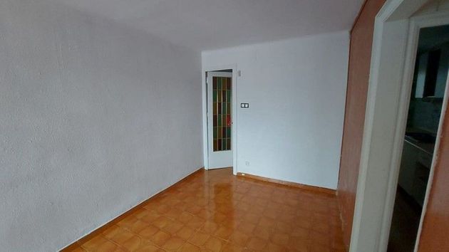 Foto 2 de Venta de piso en Santa Rosa - Can Mariner de 3 habitaciones y 52 m²