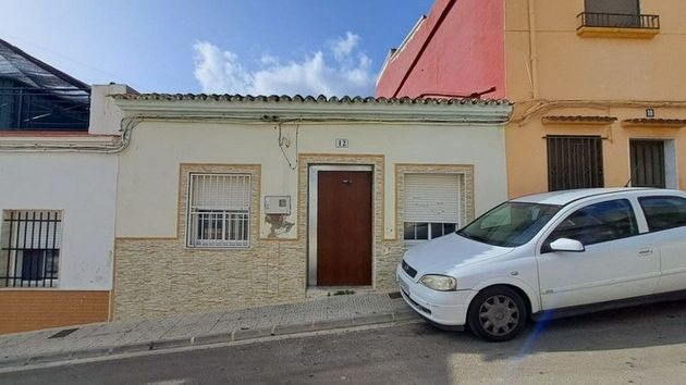 Foto 1 de Casa en venta en Tavernes de la Valldigna de 3 habitaciones con terraza