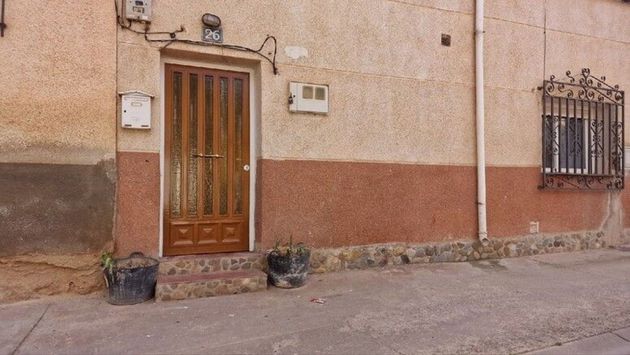 Foto 2 de Venta de casa en Albelda de Iregua de 2 habitaciones con terraza