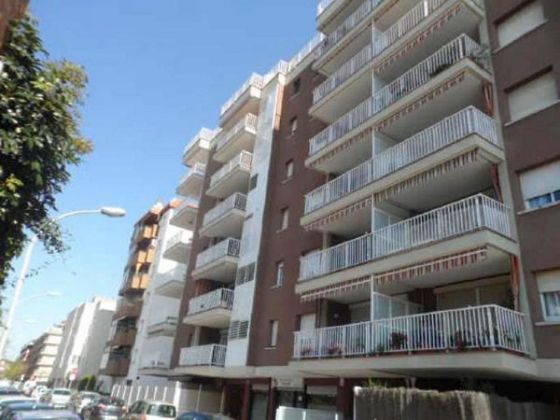 Foto 1 de Pis en venda a Vilassar de Mar de 3 habitacions amb terrassa