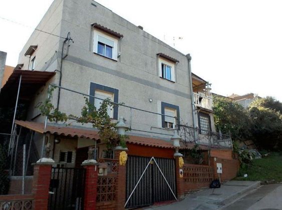 Foto 1 de Casa en venda a Sant Vicenç dels Horts de 3 habitacions i 86 m²