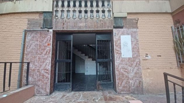 Foto 2 de Venta de piso en Centro - Murcia de 3 habitaciones con ascensor