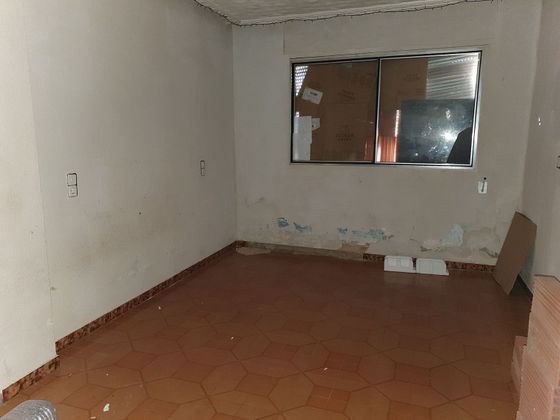Foto 1 de Venta de casa en Buñol de 5 habitaciones y 157 m²