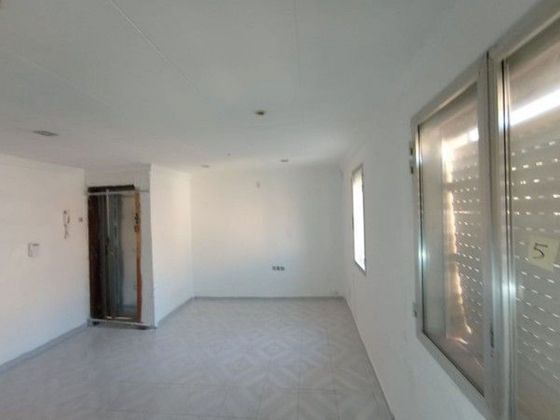 Foto 2 de Venta de piso en Mariola de 2 habitaciones y 46 m²