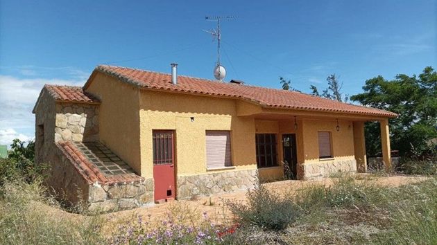 Foto 2 de Casa en venda a Miranda de Azán de 4 habitacions amb piscina