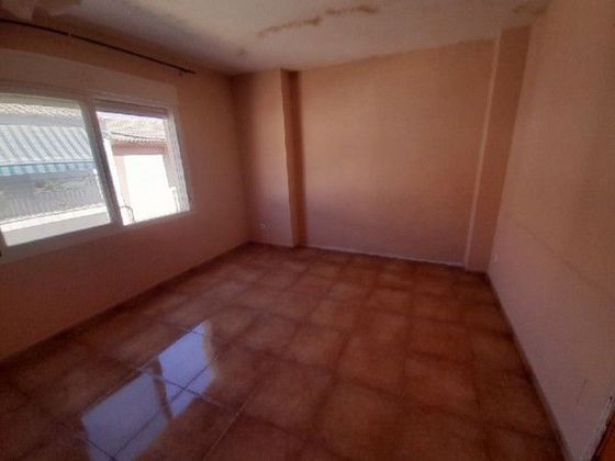 Foto 2 de Pis en venda a Mengíbar de 3 habitacions amb terrassa
