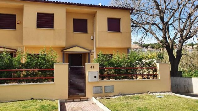 Foto 1 de Casa en venda a Vilartagues i Tueda de Dalt de 3 habitacions amb terrassa i piscina