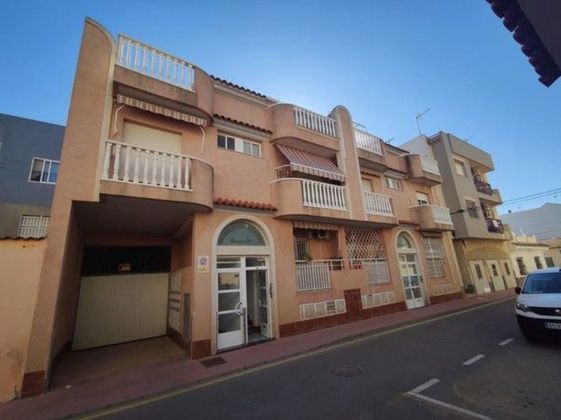 Foto 1 de Piso en venta en Centro - Alcazares, Los de 3 habitaciones con terraza y aire acondicionado