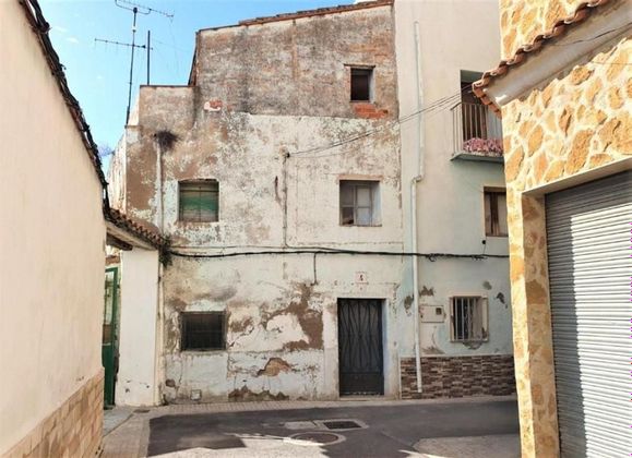 Foto 2 de Venta de casa en Alcalà de Xivert pueblo de 3 habitaciones con terraza