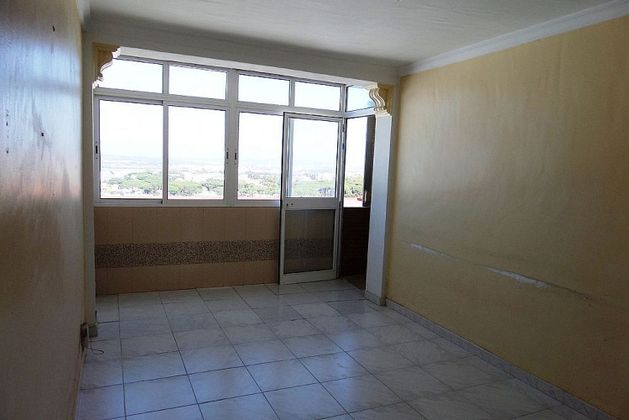 Foto 2 de Pis en venda a La Granja-La Colina-Los Pastores de 3 habitacions i 83 m²