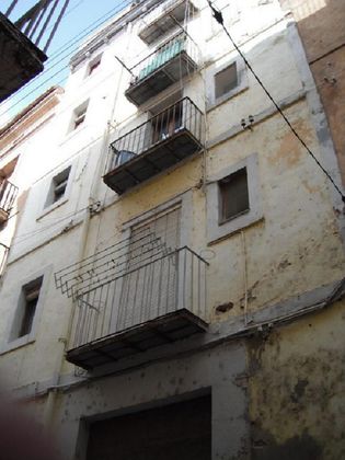 Foto 1 de Pis en venda a Centre - Tortosa de 1 habitació amb balcó