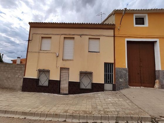 Foto 1 de Casa en venda a Chinchilla de Monte-Aragón de 3 habitacions i 105 m²