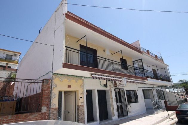 Foto 1 de Piso en venta en Norte - Barrio del Pilar - El Reñidero de 3 habitaciones con terraza y balcón
