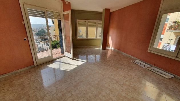 Foto 2 de Venta de piso en Vilartagues i Tueda de Dalt de 3 habitaciones con terraza