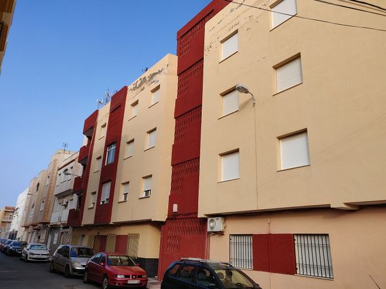 Foto 1 de Pis en venda a El Puerto - Romanilla de 3 habitacions amb terrassa
