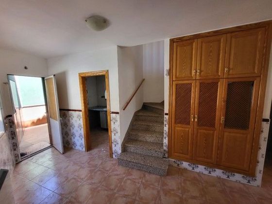 Foto 2 de Casa en venda a Puebla de Almoradiel (La) de 4 habitacions i 139 m²