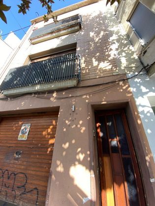 Foto 2 de Venta de casa en Vallparadís de 4 habitaciones con terraza y garaje