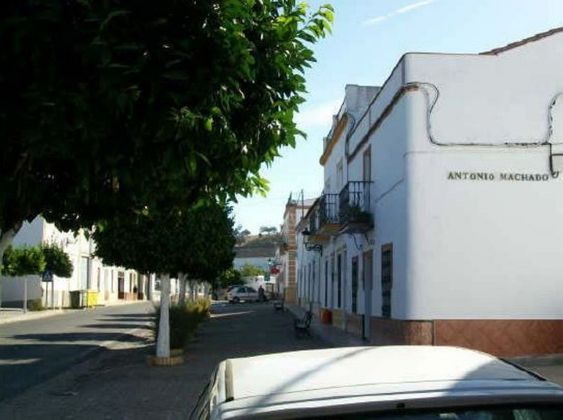 Foto 1 de Pis en venda a Real de la Jara (El) de 3 habitacions amb terrassa