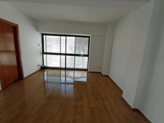 Foto 2 de Dúplex en venda a Roca del Vallès, la de 3 habitacions amb terrassa i calefacció