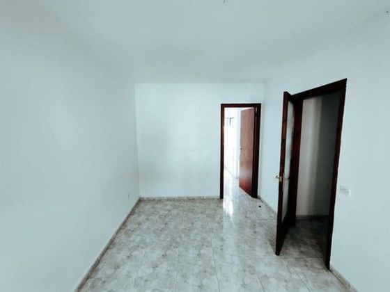 Foto 2 de Venta de piso en Sant Feliu de Codines de 2 habitaciones y 68 m²