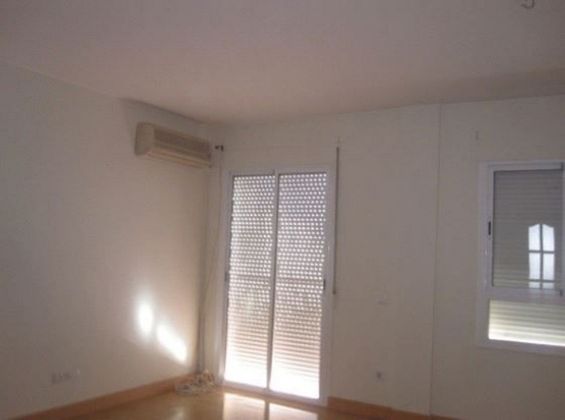 Foto 2 de Piso en venta en Vera Ciudad de 3 habitaciones con terraza y aire acondicionado