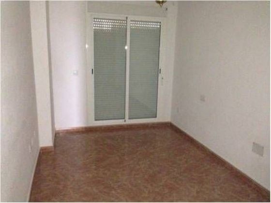 Foto 2 de Piso en venta en Balsicas de 3 habitaciones con garaje y ascensor