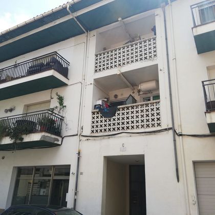 Foto 2 de Piso en venta en Santa Coloma de Farners de 3 habitaciones con terraza y aire acondicionado