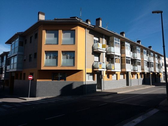 Foto 1 de Venta de piso en Estadi-Horta Vermella-Santa Anna de 3 habitaciones con terraza y garaje