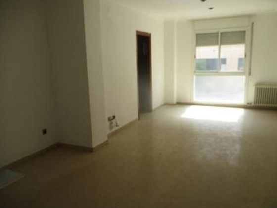 Foto 2 de Pis en venda a Centre - Castellar del Vallès de 4 habitacions amb aire acondicionat