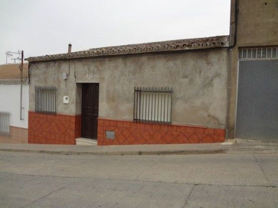 Foto 1 de Casa en venda a Paterna del Campo de 2 habitacions i 131 m²