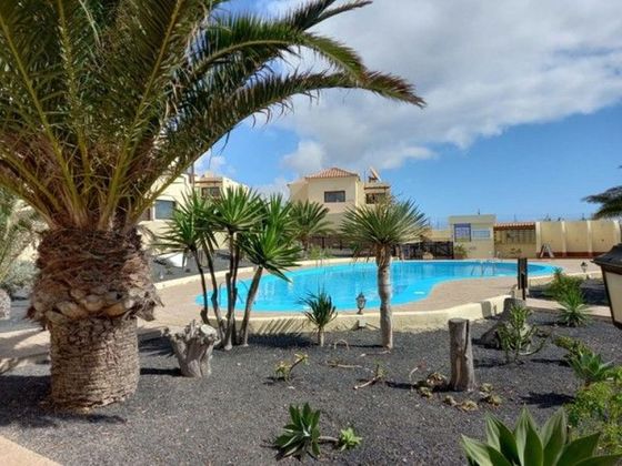 Foto 2 de Casa en venda a Antigua pueblo de 3 habitacions amb piscina