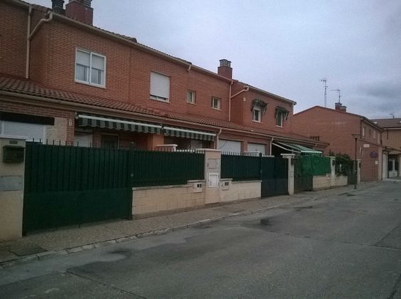 Foto 2 de Venta de casa en Tudela de Duero de 3 habitaciones y 112 m²