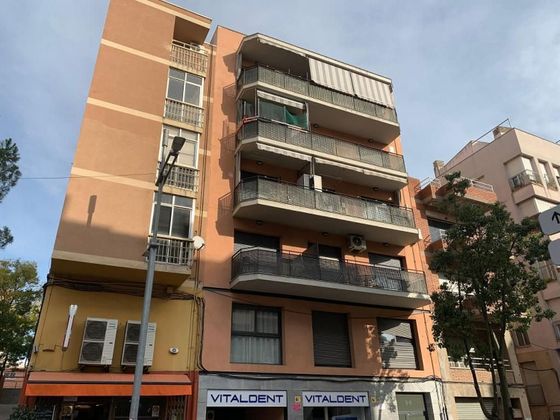 Foto 1 de Pis en venda a Sant Andreu de la Barca de 2 habitacions amb garatge i balcó
