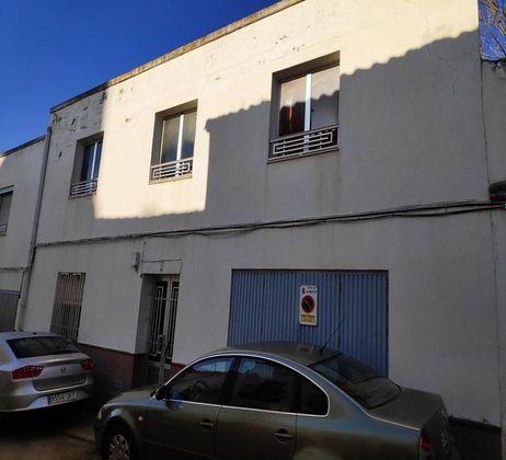 Foto 1 de Casa en venta en Almadén de 4 habitaciones con terraza