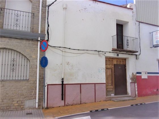 Foto 1 de Venta de casa en Alcalà de Xivert pueblo de 4 habitaciones y 279 m²