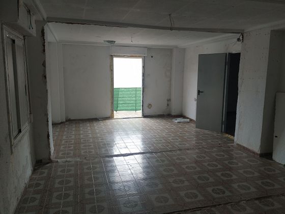Foto 2 de Venta de piso en Carrús Est - Camí dels Magros de 1 habitación y 65 m²