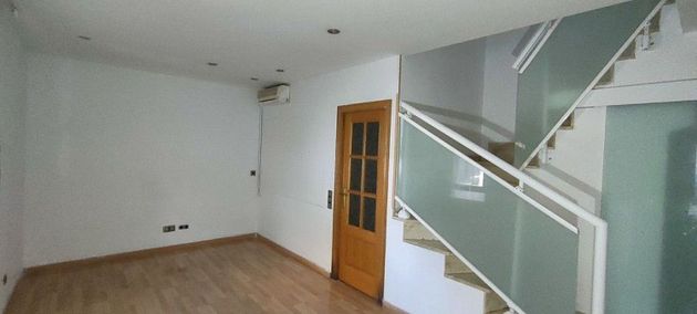 Foto 2 de Venta de piso en Ca n'Oriach de 3 habitaciones con aire acondicionado