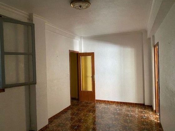 Foto 2 de Piso en venta en Yecla de 3 habitaciones y 83 m²