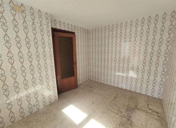 Foto 2 de Piso en venta en Puebla de Montalbán (La) de 4 habitaciones con terraza