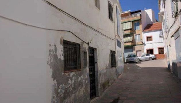Foto 1 de Venta de casa en Guadahortuna de 4 habitaciones y 122 m²