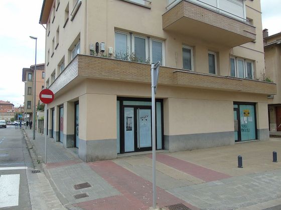Foto 2 de Venta de local en Estadi-Horta Vermella-Santa Anna de 207 m²