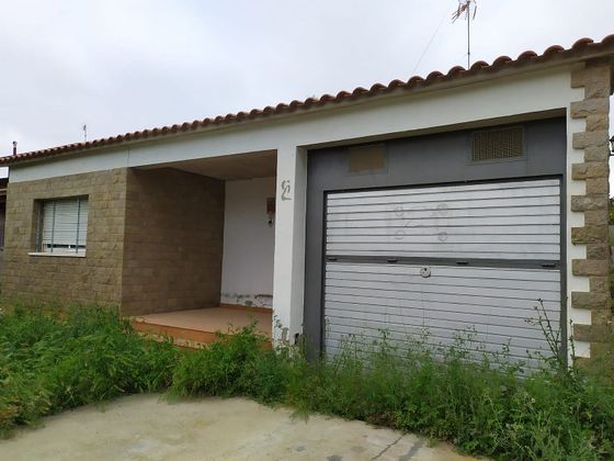 Foto 1 de Casa en venda a Cabra del Camp de 3 habitacions amb garatge