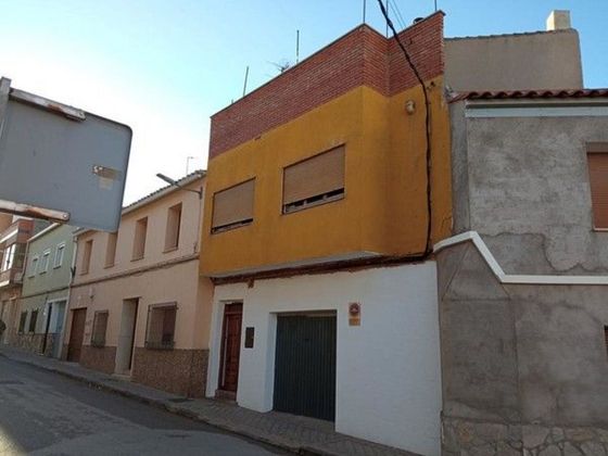 Foto 1 de Venta de casa en Alcázar de San Juan de 2 habitaciones y 166 m²