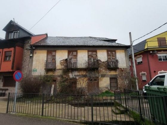 Foto 1 de Casa en venta en Folgoso de la Ribera de 4 habitaciones con garaje