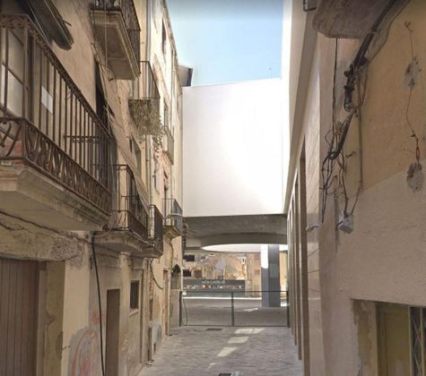 Foto 2 de Pis en venda a Valls de 2 habitacions amb terrassa