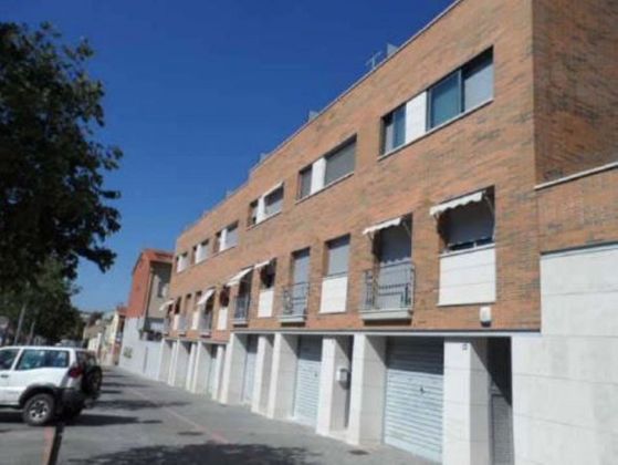 Foto 1 de Casa en venda a Centre - Castellar del Vallès de 3 habitacions amb aire acondicionat